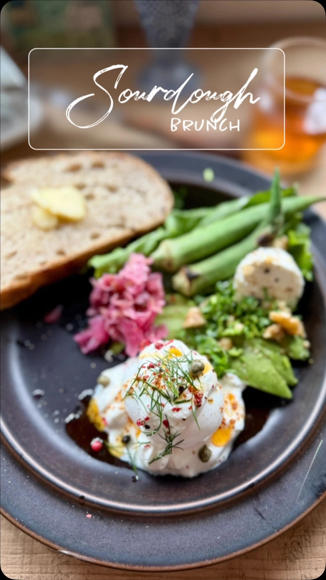 MaWaRaのシグニチャー、卵料理と焼きたてのサワードウを味